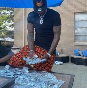 Meet your Posher, Dannie